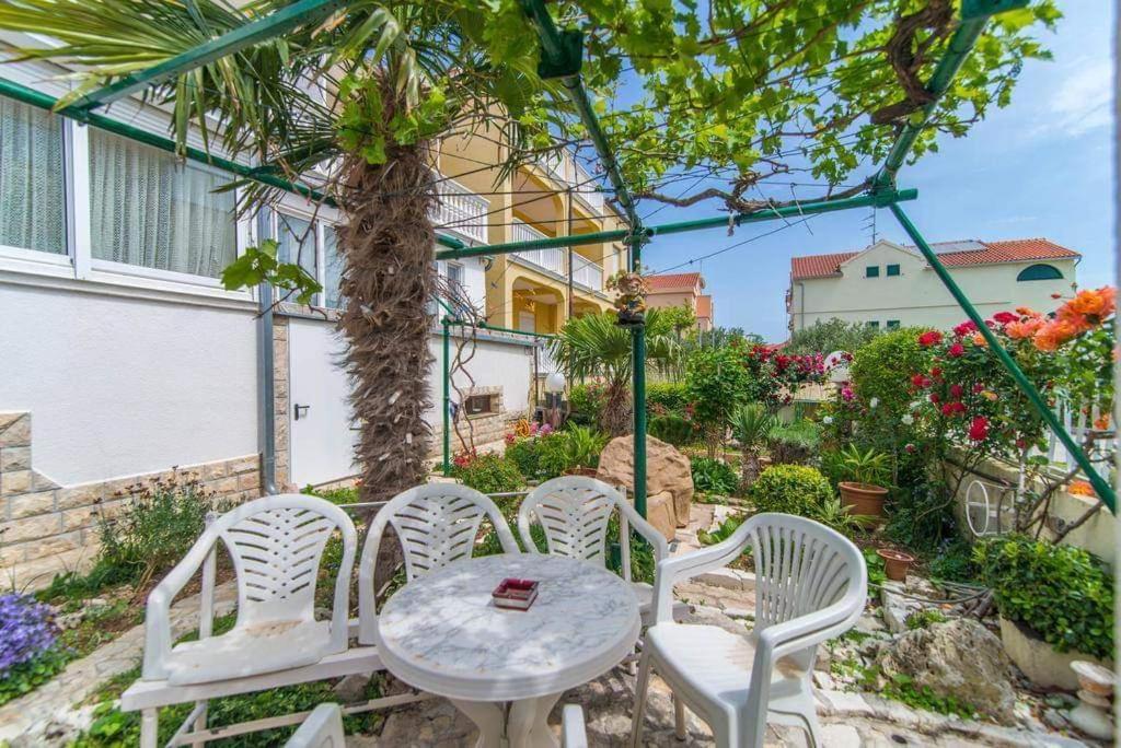 Apartmani Krizanovic 沃迪切 外观 照片