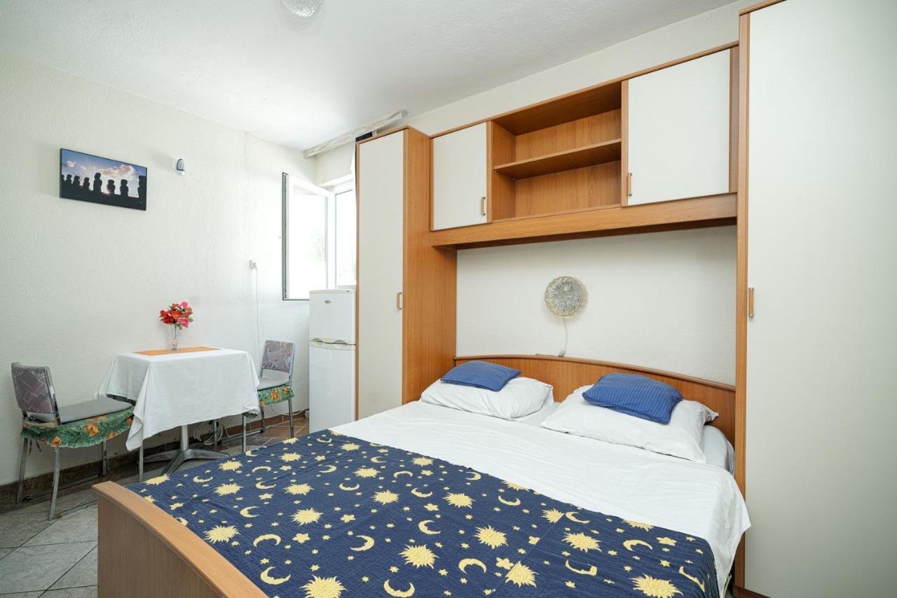 Apartmani Krizanovic 沃迪切 外观 照片